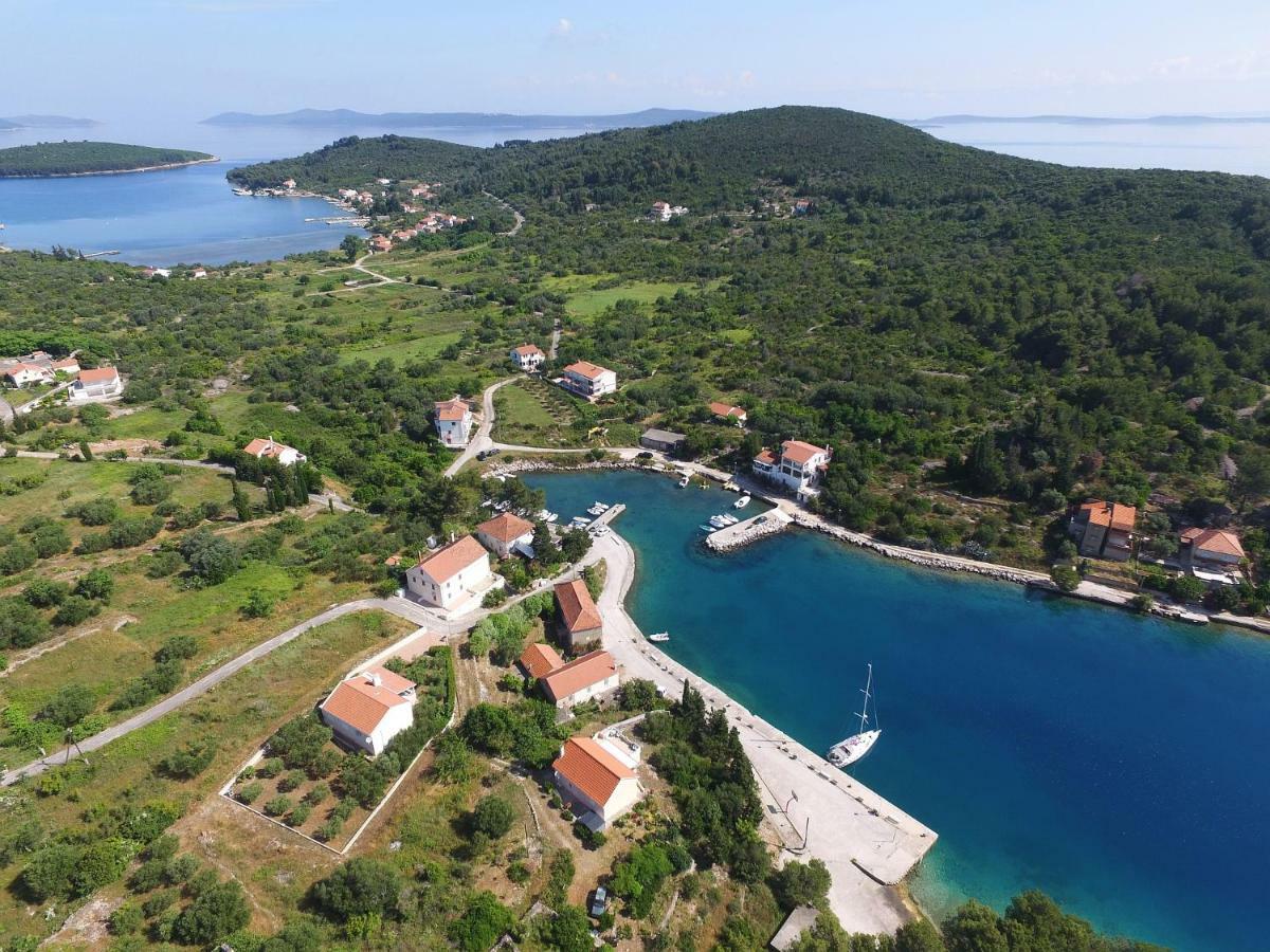 Holiday Home On Dugi Otok - Otok Brbinj Exterior foto
